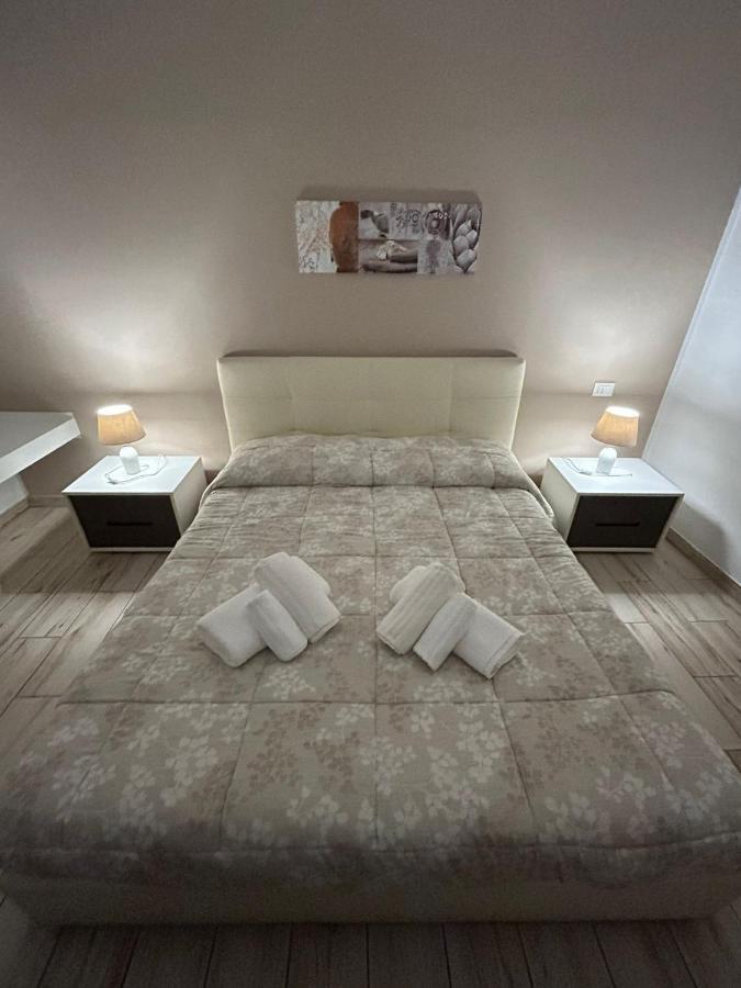 Lucia'S Rooms Syracuse Buitenkant foto